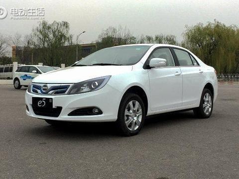 老司机强烈推荐比亚迪e5最值得购买！