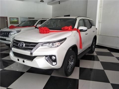 171款丰田穿越者与霸道27同款发动机只需28.6万