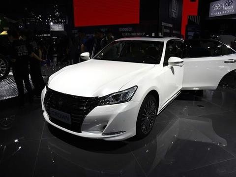 和奥迪A6L同级别，比宝马5系舒适，性能完爆雅阁，高逼格25万起