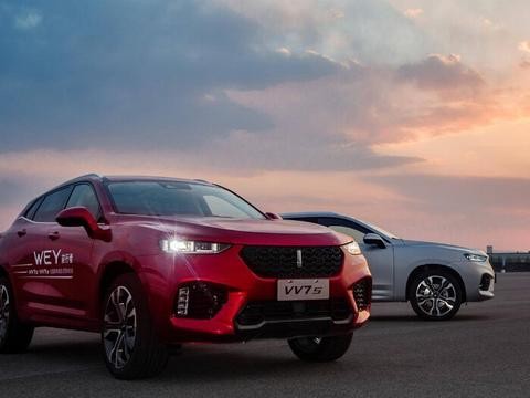 小区里又多了辆长城WEY VV7，月销量破万，值得买吗？