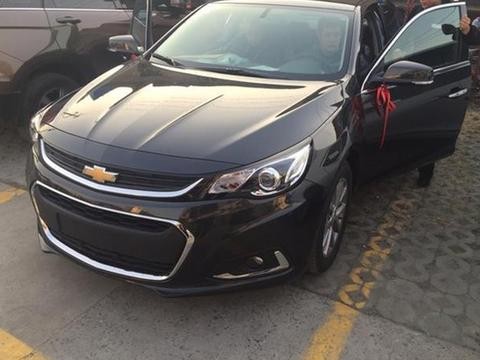 别傻傻买帕萨特了，降4万仅13万，买迈腾后悔了，比国产车还亲民