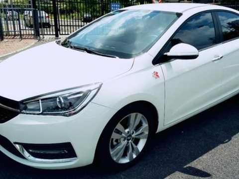 这台车只花了几万块买的，却让我感觉，像是在开十几万的车一样！