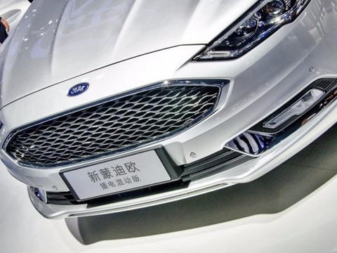 百公里平均油耗5.0L，美系：蒙迪欧插电式混动车型