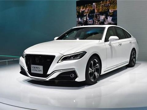 丰田全新皇冠登场，外观比宝马、奔驰更霸气，山口组成员专用车？