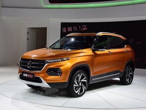 还在挤公交？5万多就能买到爆款SUV 还都是大牌