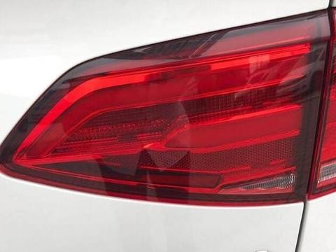 落地15万提了它，性价比完爆速腾，比卡罗拉有面子！