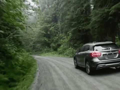 新款奔驰GLS SUV到店, 199万让你体验世界一流的帝王般奢华座驾