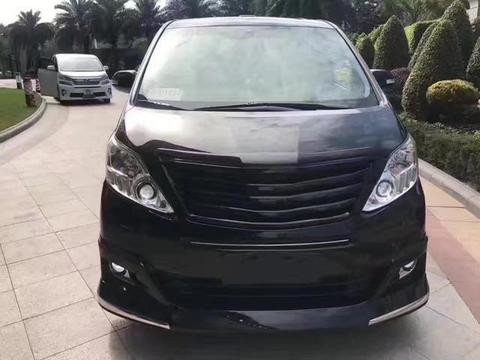 外观酷似五菱宏光，却是明星的必备保姆车！准新车才卖40多万！