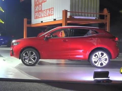 15万国产最牛SUV，2.0T爆发197马力，配真皮座椅放弃缤智逍客！