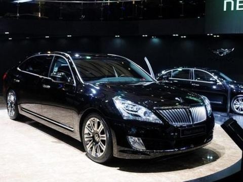 全新现代雅科仕，性能堪比保时捷，价格却不及它的一半！