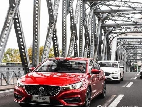 可以与跑车媲美的它有强悍的性能足够吸引你享受驾驶的乐趣与激情