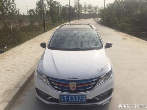 花了3万元暴改宝骏310，16寸大脚，4出排气管，帅得掉渣了！