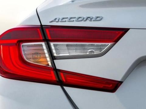 全新本田雅阁，256马力的2.0T配10AT，可远不止这些改变