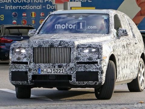 劳斯莱斯SUV与宝马X7同平台 有望明年展出