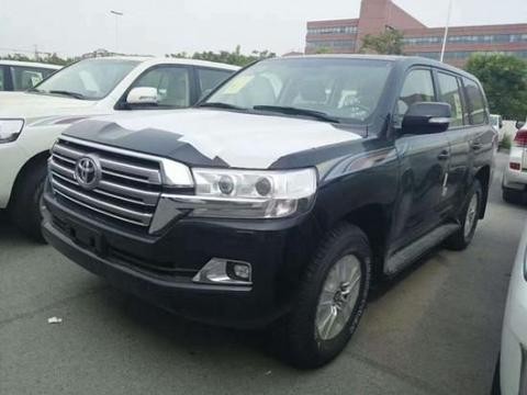 2017款丰田陆地巡洋舰4000降价这么多 错过在等1年