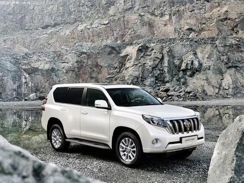 一直想买丰田普拉多，而我却买了这车，很不满意，你觉得呢！