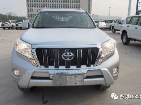 2017款丰田霸道4000中东版搭载的是4.0升V6 VVT-i发动机