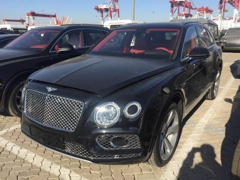 18款宾利添越6.0T稳重大气 添越是世界最豪华的一款车型