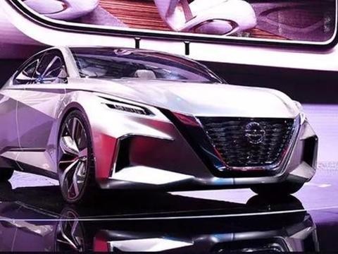 全新天籁终于露面！这回奔驰宝马都认怂，18万还能自动驾驶！