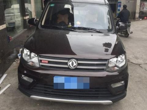 果断放弃五菱宏光，自信提了这车，家人都说我的选择是正确的！