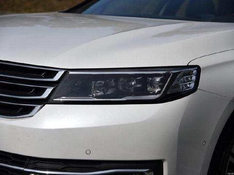 车长超5米，搭宝马发动机，换个标至少贵5万，为何年销才千来台？