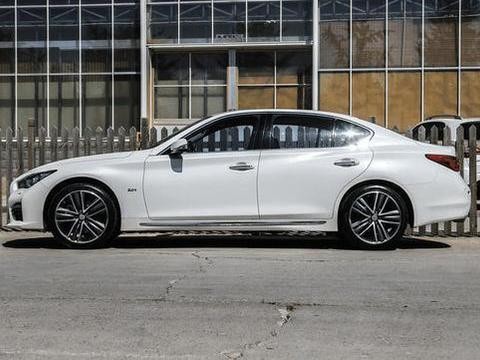 车长近4米9, 天籁没它舒适, 和宝马车型比肩, 现降价23万还看啥迈腾