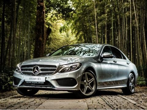 德系豪华力拔头筹  囧说奔驰的2017年