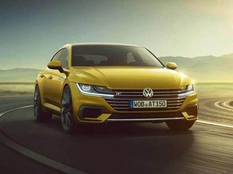 全新Passat长成这样子，酷似Arteon，还是那张套娃脸