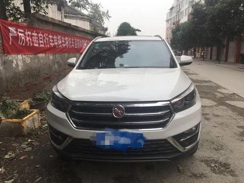 全国首提汉腾X5，车主：开了一个月，谈谈优缺点感受！