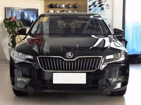 与大众迈腾比肩，车身近5米，如今为了和帕萨特争销量仅售13万起