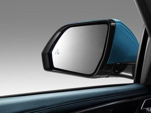 堪比百万级豪车的配置这辆车居然都有