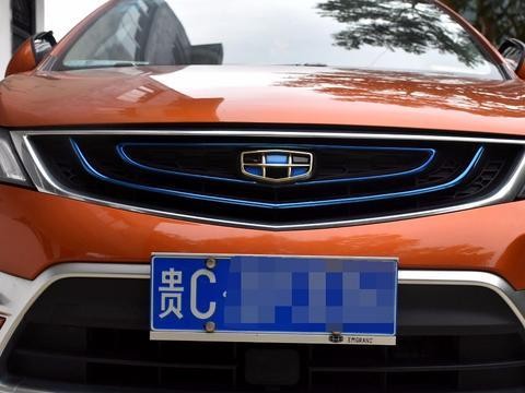 帝豪GS行驶三万公里用车感受，车主：悬挂表现一般，后备箱略小！