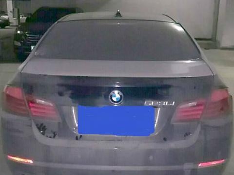 25万淘宝马523Li地库车：一年没开，验完车后小伙喜笑颜开