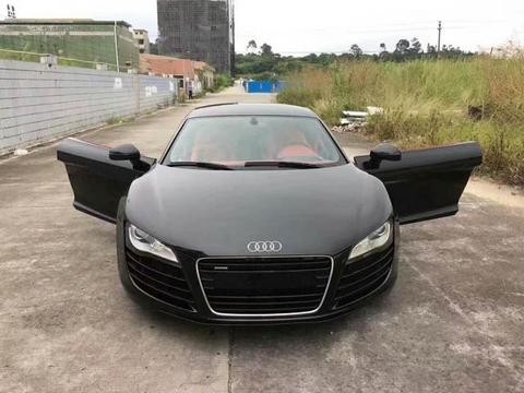12年奥迪R8-4.2 多种赛道运动模式36万贱卖 值得入手吗？
