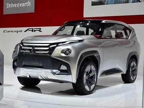 三菱发飙了！硬汉SUV配V6动力+全时四驱，卖20万杠上普拉多