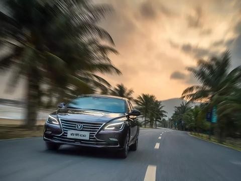 向对手致敬，睿骋CC上市前做了一件有气度的事