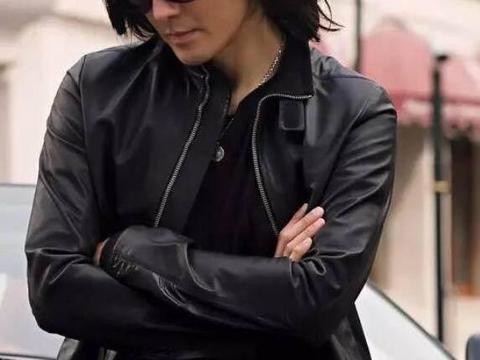 盘点《古惑仔》的座驾，山鸡哥的依旧霸气，小结巴甩浩南哥几条街