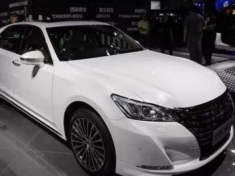 和宝马5系一个级别，却卖宝马3系的价格，这款车终于上市了！