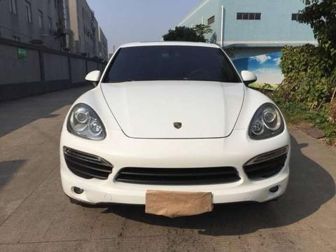 保时捷卡宴贬值率惊人! 新车落地169万, 如今二手车仅售28万