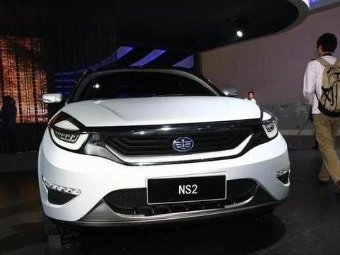 一汽救命稻草，比卡罗拉漂亮十倍，配自动挡仅5万，还买啥捷达