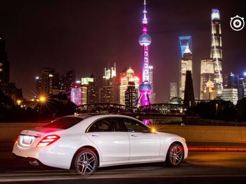 什么是经典车？看梅赛德斯-奔驰S级与30余辆经典车拉力赛