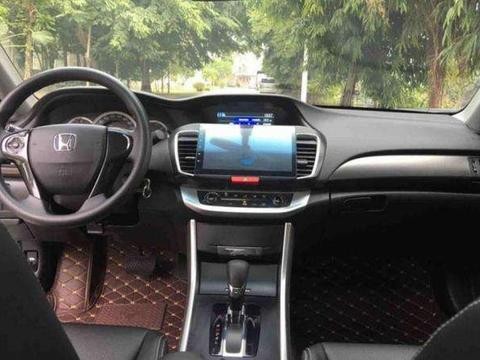 落地价20万，现在只需16万，本田发动机，打工族开去撩妹不输豪车