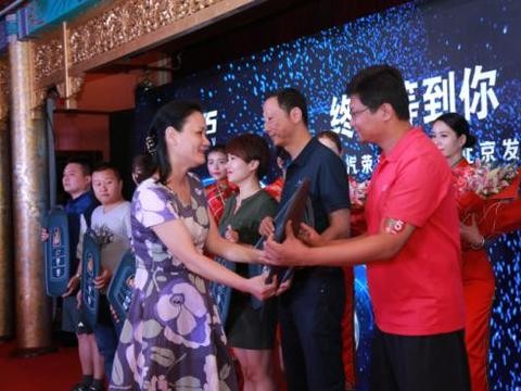 荣威ERX5订单量仍持续上涨，新能源汽车终迎来曙光