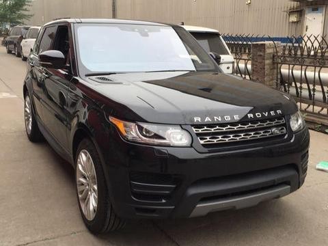 2018款路虎揽胜运动版3.0T汽油配置升级火爆促销