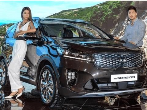 起亚全新中型SUV上市官降1万，实力不输锐界汉兰达，2.0T取消了