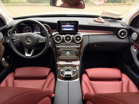 奥迪A4L、奔驰C200L、宝马320li，选哪个好？