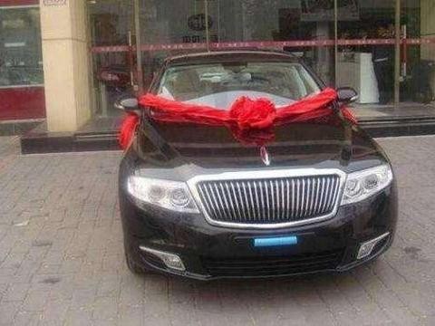 陕西就一个小伙提车!隆重的红旗H7交车仪式后, 买车真相让人心疼