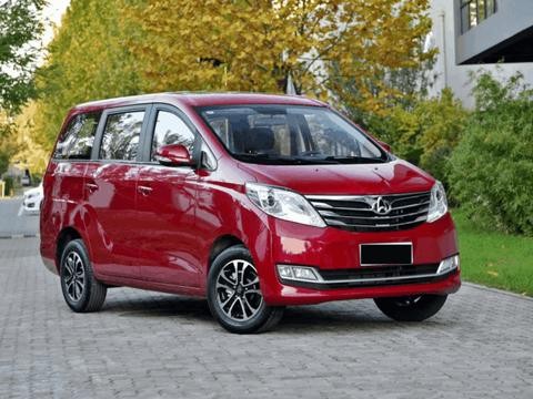 外观酷似丰田埃尔法，内饰设计不输五菱宏光，不到5万怒怼宝骏730