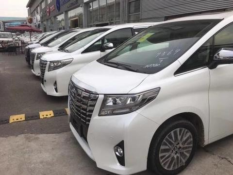 2018款丰田埃尔法商务车最新价格趋势