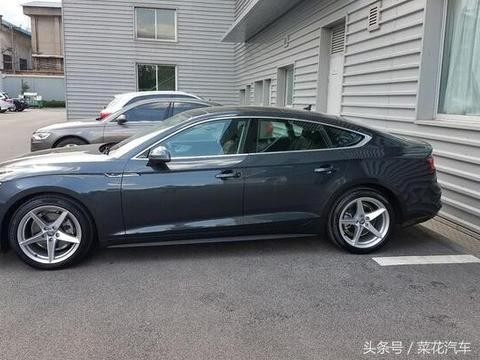 换挡就像玩飞机油门！40万入手17款奥迪A5，颜值拉风很有驾驶欲望